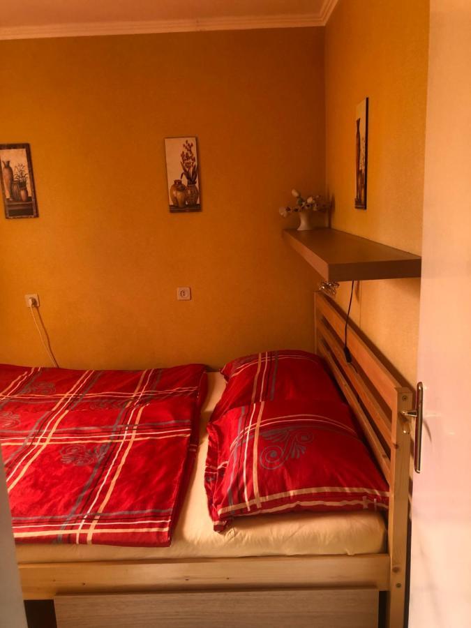Örökzöld Apartmanok Balatonfenyves Kültér fotó