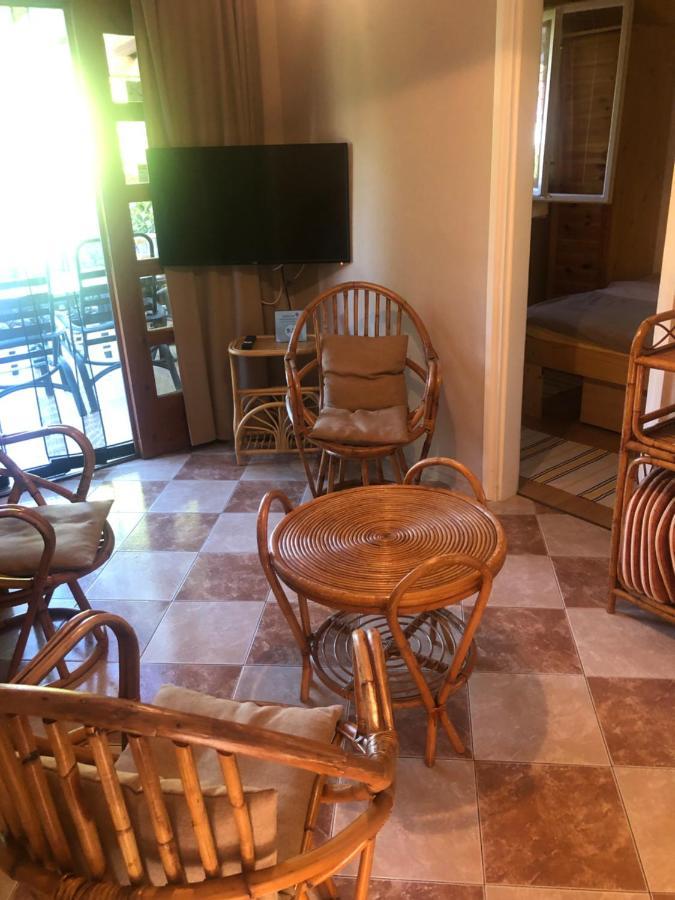 Örökzöld Apartmanok Balatonfenyves Kültér fotó