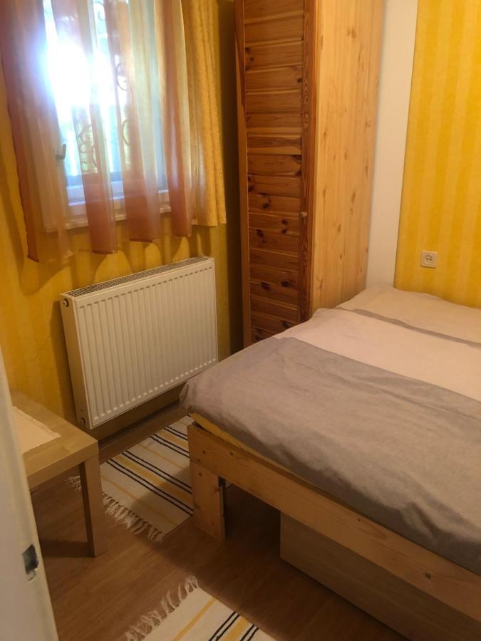 Örökzöld Apartmanok Balatonfenyves Kültér fotó